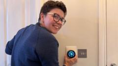 Before you crank up the thermostat, try these tips to keep your house warmer for longer — BBC Business, Mumbai Business news