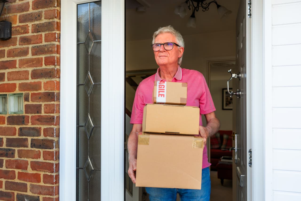 My father-in-law, 81, sold his $75,000 home and paid off his daughter’s $50,000 debt. What happens to him now? — MarketWatch, Mumbai Business news