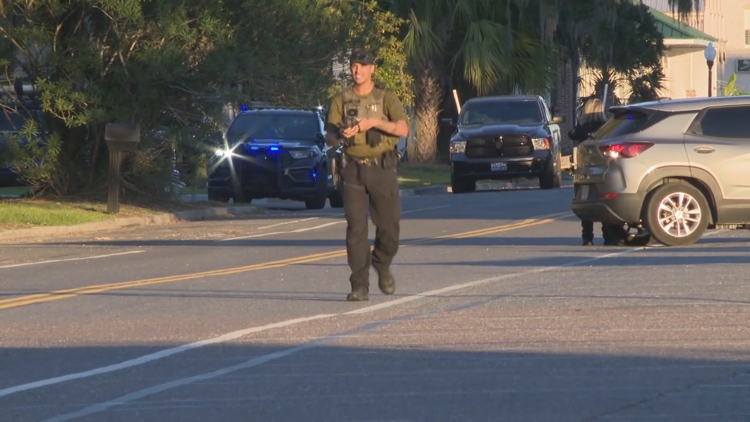 St. Marys businesses deal with lost business after suspicious package investigation — First Coast News Local, Mumbai Business news