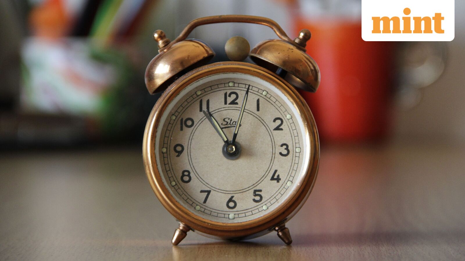 Daylight Saving Time 2026: 1-hour clock change on November 1, 301-117 House vote and Senate roadblock — 3 things to know — Mint India