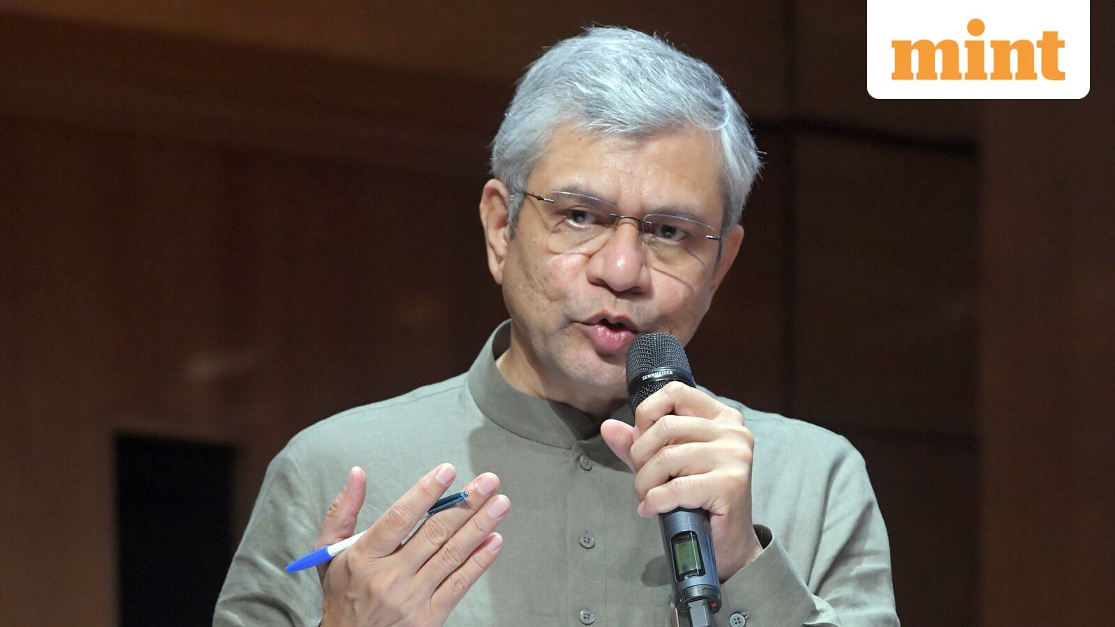 Ashwini Vaishnaw sets October 2028 deadline for smartphones designed, manufactured, branded in India: What he said — Mint India, Mumbai Real Estate news