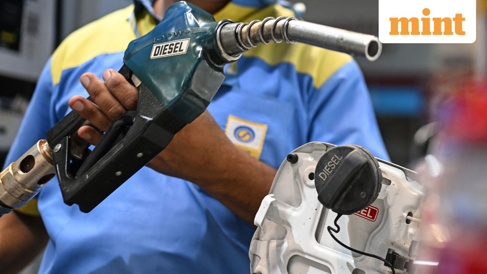 Petrol and diesel prices today, October 29: Check fuel rates in different cities across India — Mint India